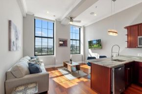 Sleek 1br W Rooftop Amenities